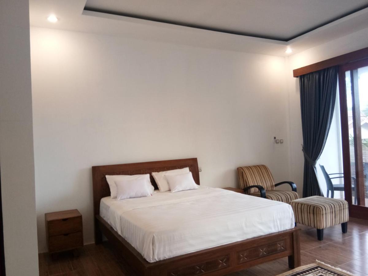 The Luxe Lombok Villa *